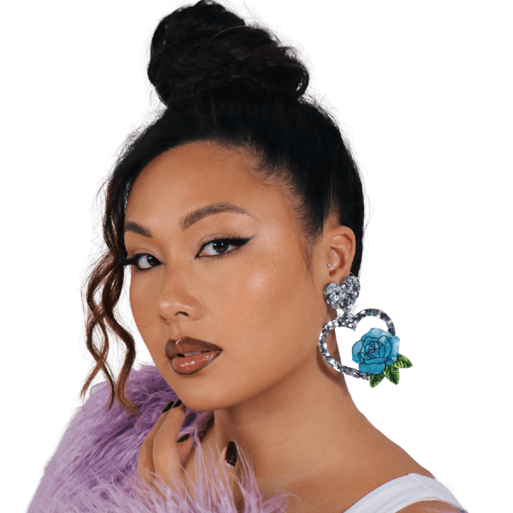 Haus of Dizzy 'Amy' Heart Earrings