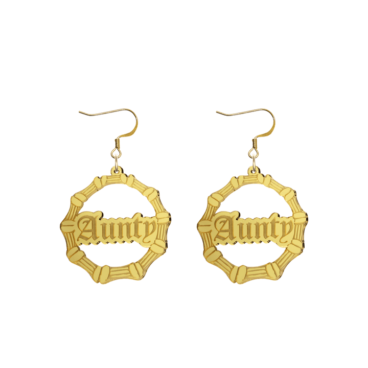 haus of dizzy acrylic gold mirror bamboo hoops with old english text that reads aunty with hooks no circle stud tops size small
