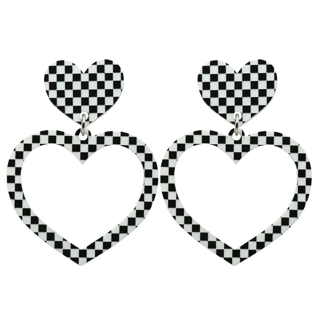 haus of dizzy black and white barbie heart earrings in checkerboard print size