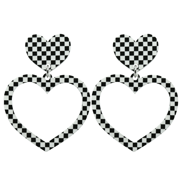 haus of dizzy black and white barbie heart earrings in checkerboard print size