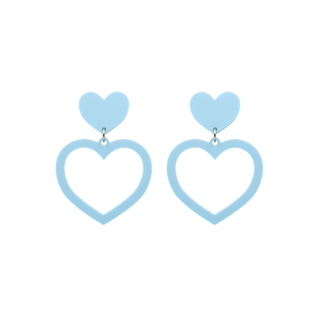 haus of dizzy pastel barbie heart earrings in blueberry pastel size small