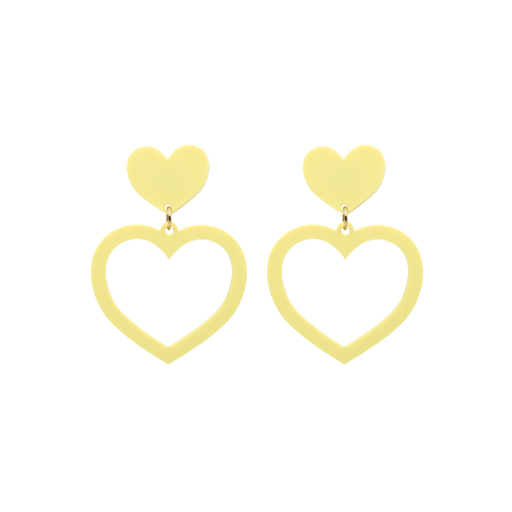 haus of dizzy pastel barbie heart earrings in lemon pastel size small