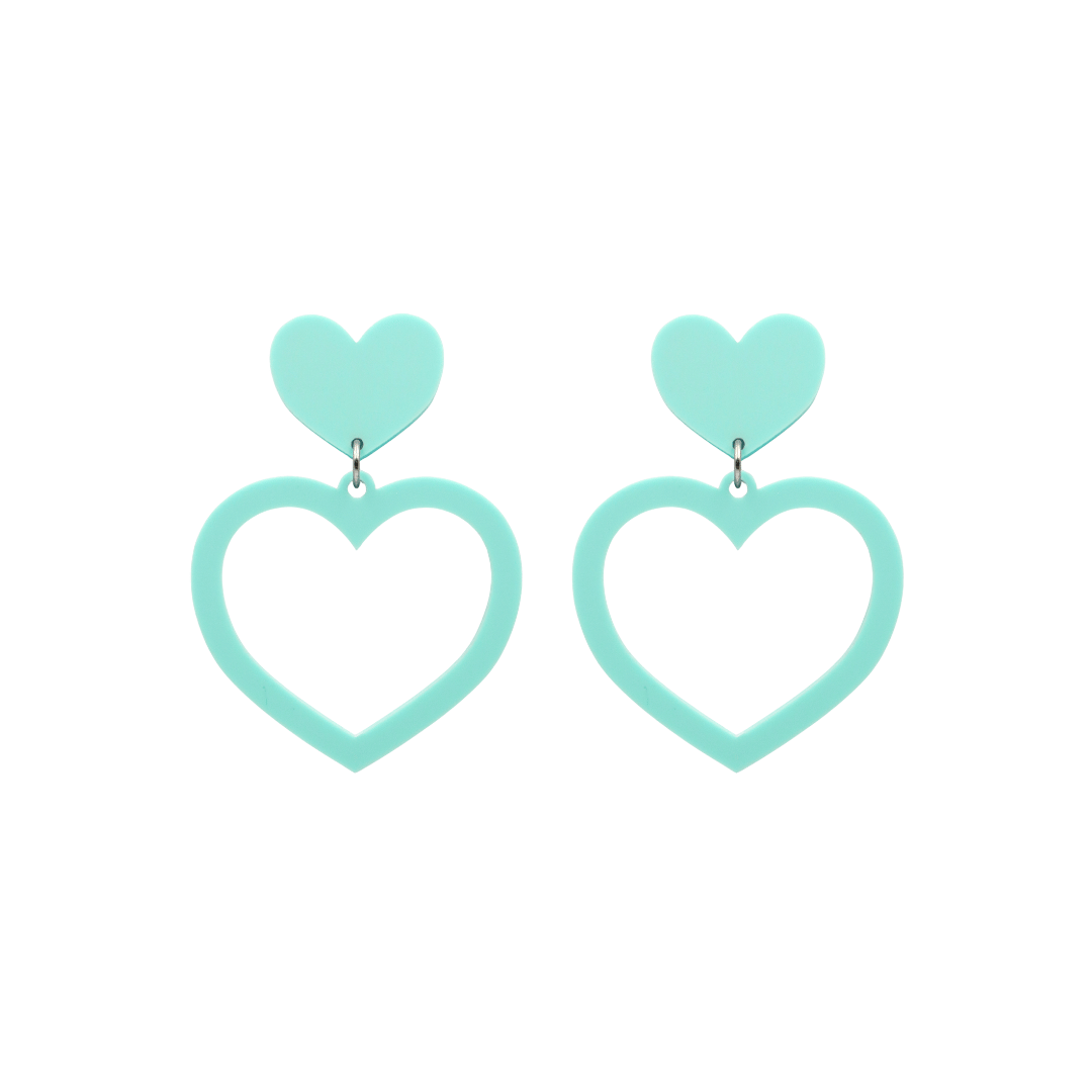 haus of dizzy pastel barbie heart earrings in mint pastel size small