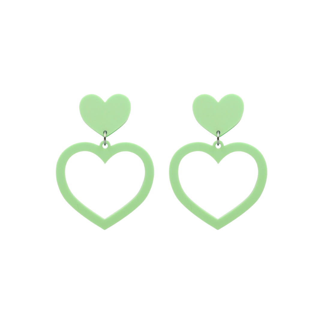 haus of dizzy pastel barbie heart earrings in pistachio pastel size small