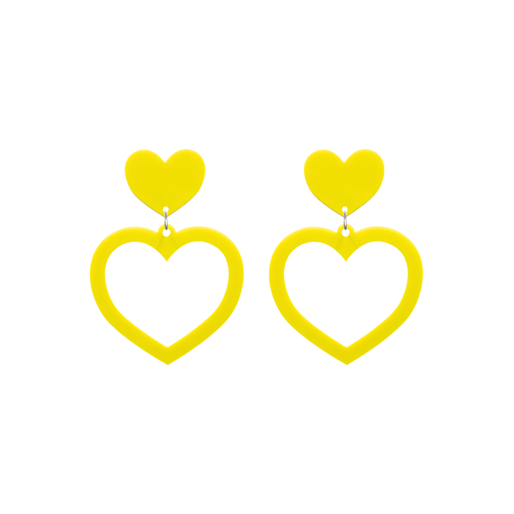 haus of dizzy plain barbie heart earrings in yellow size small